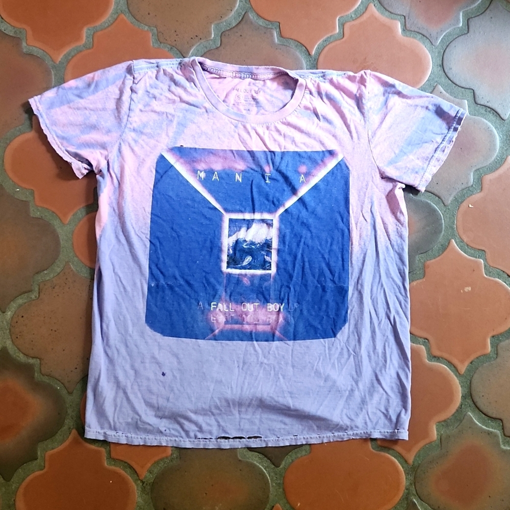 Fall Out Boy Mania T-Shirt Size Small